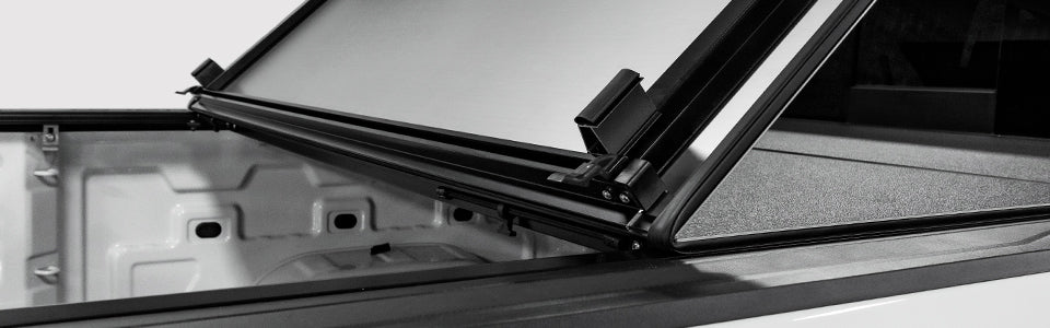 AgriCover LoMax Series: Stylish, Durable Tonneau Cover for Rivian R1T (Requires OEM tonneau rail)