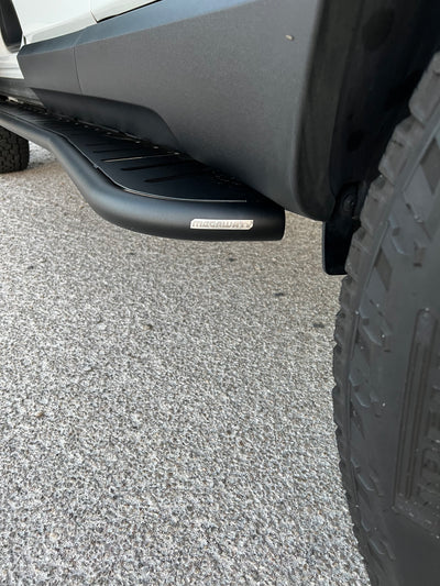 Megawatt™ Performance Rock Sliders with Step for R1S (Both Gen 1 and Gen 2)