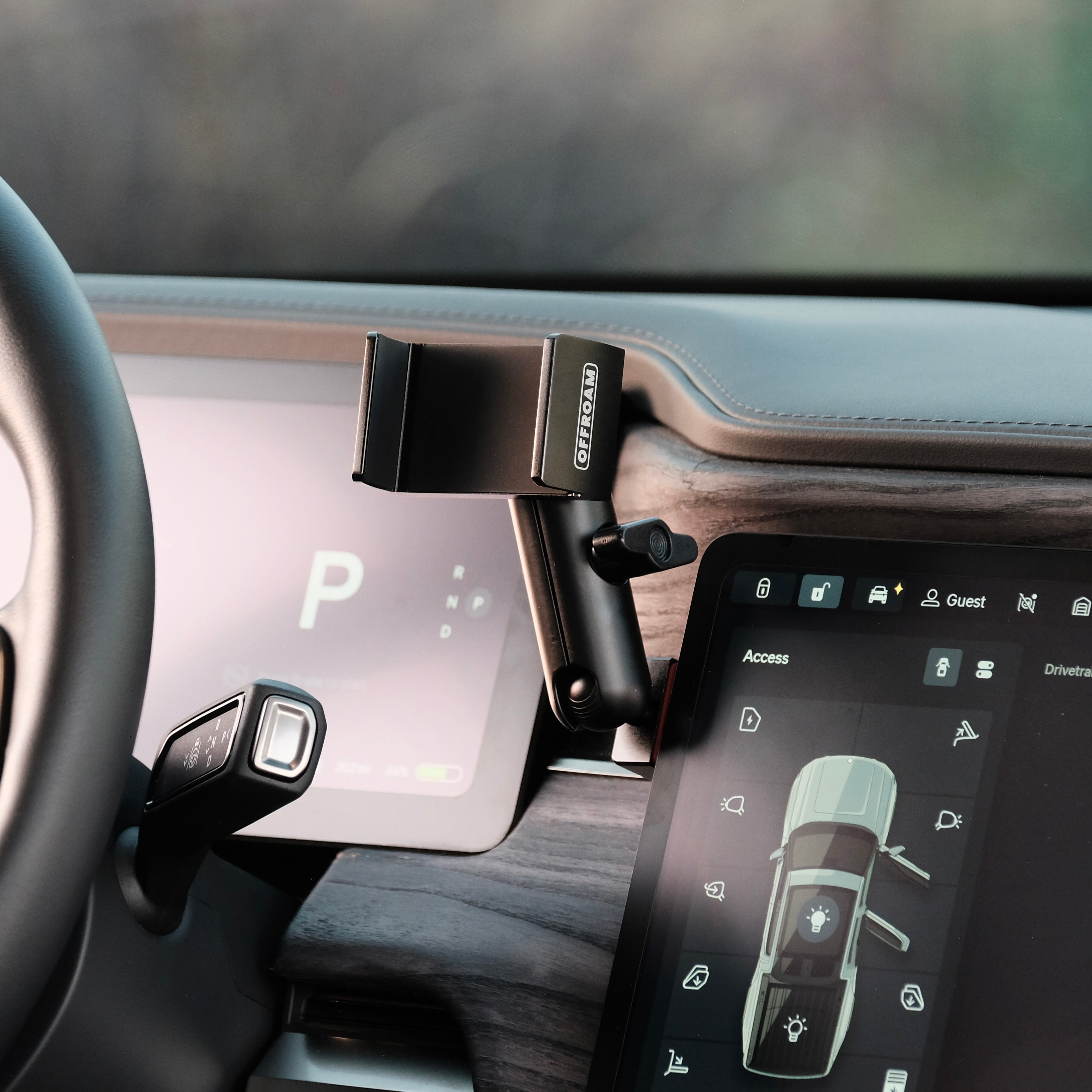 Rivian R1T | R1S 2022-2025 Phone Mount