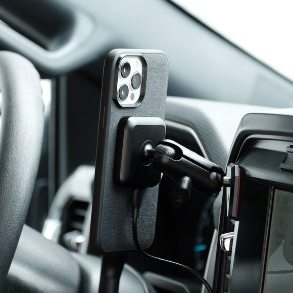 Ford F-150 2021-2025 | F-250/F-350 2023-2025 | F-150 Lightning (XL & PRO) 2022-2025 Magnetic Qi2 Charging Phone Mount