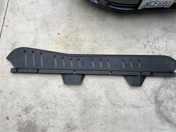 Used (Product return): Megawatt™ Performance Rock Sliders with Step for R1S (Gen 1 only) - 0