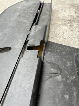 Used (Product return): Megawatt™ Performance Rock Sliders with Step for R1S (Gen 1 only)