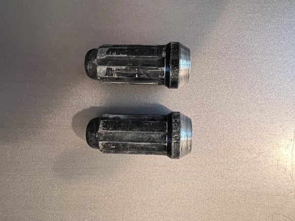 Clearance – West Coast Wheel Accessories 80385 Spline Lug Nut Kit (14x1.5, 8-Lug, Black) – Heavily Worn, Functional