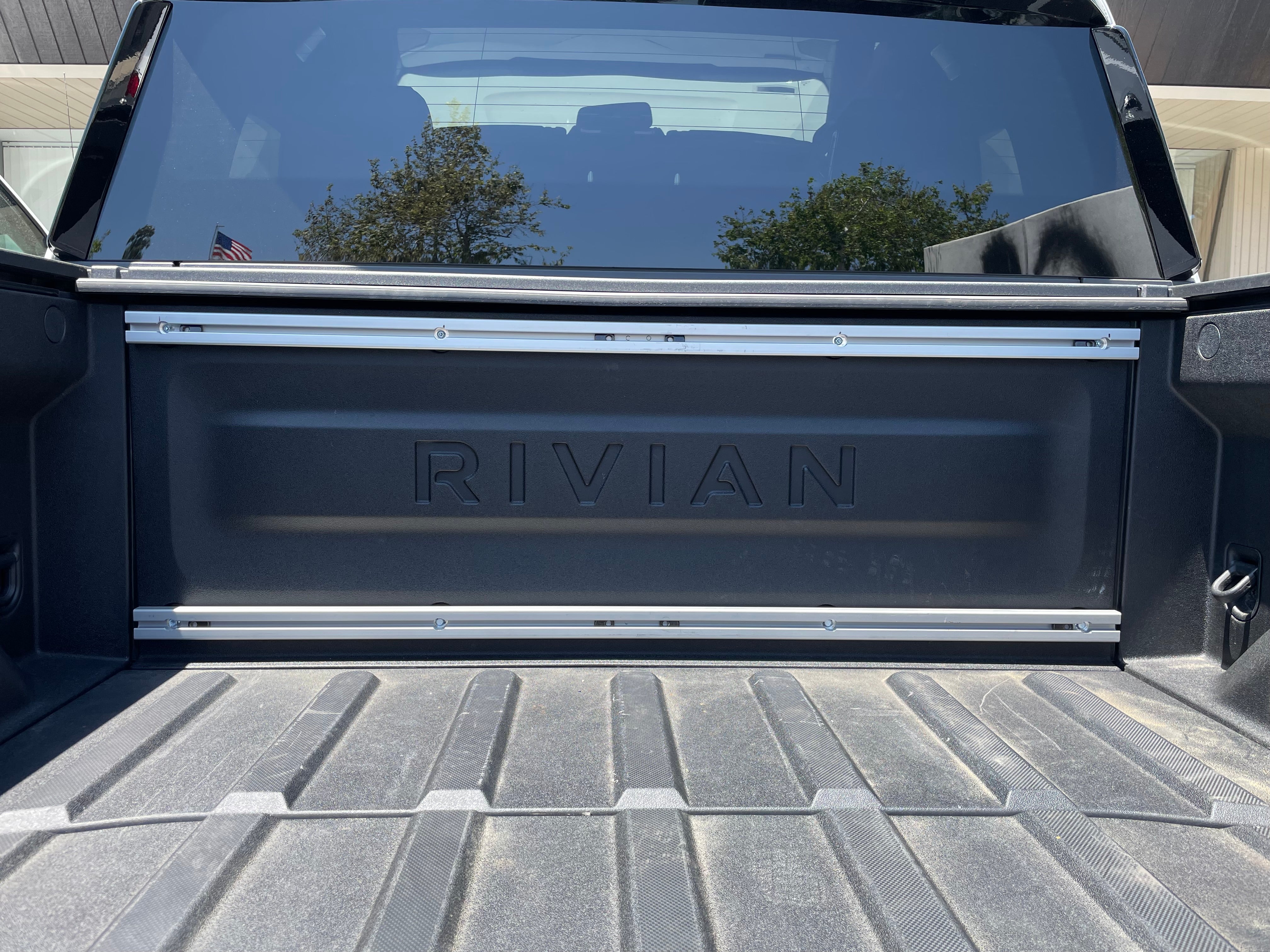 Range Industries Forward Bed Mounting Rails Compatible With Rivian R1T