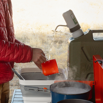 W.V. Adapter Kit & Overland Water Pump - 0