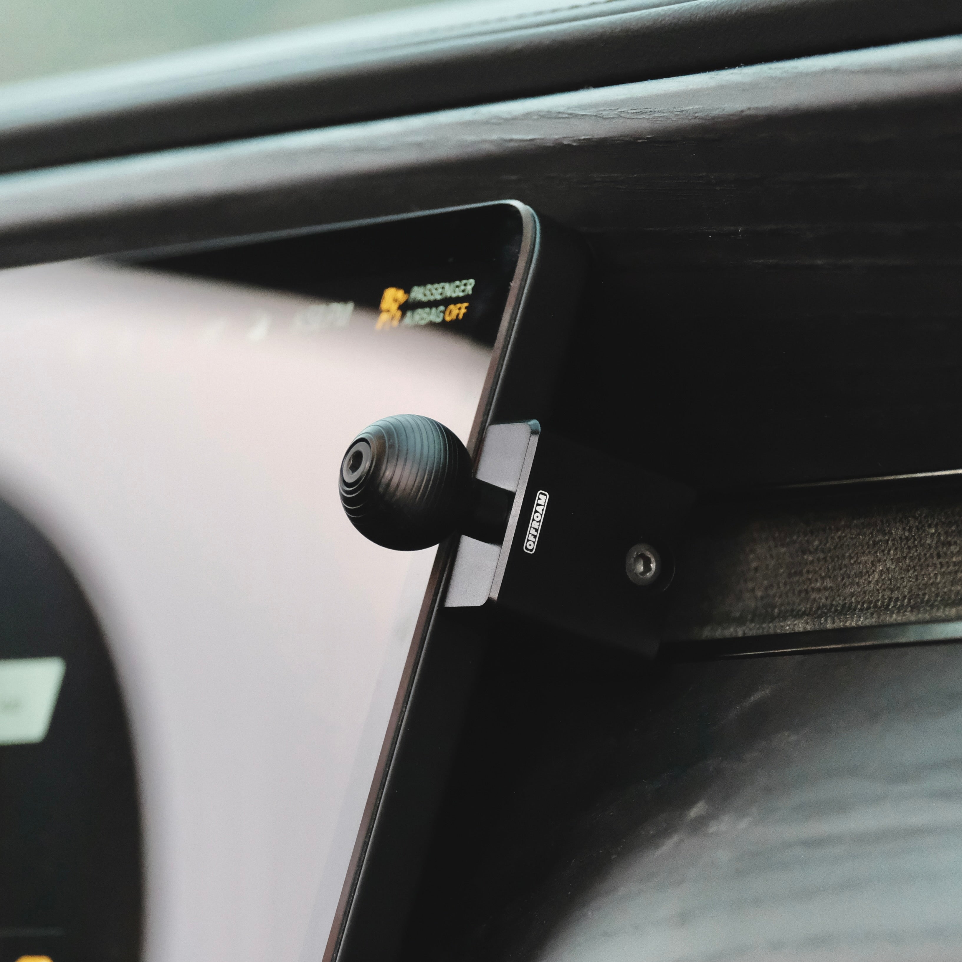 Rivian R1T | R1S 2022-2025 MagSafe Phone Mount